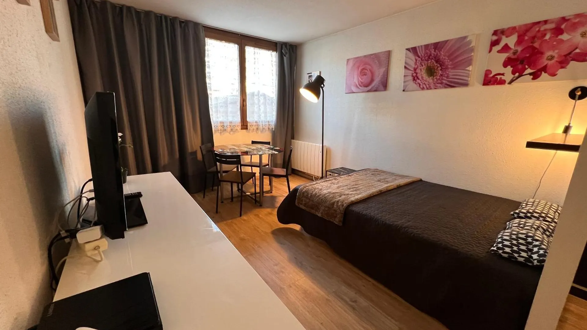 Apartament Plaza Valberg Centre Studio Cabine